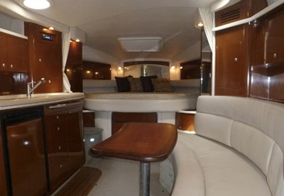 Yacht 34 interior